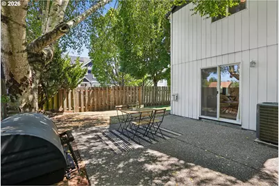 4945 SE Ogden St, Portland, OR 97206 - Photo 30