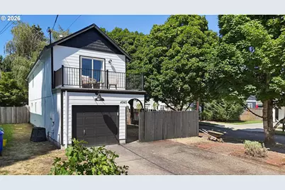 4945 SE Ogden St, Portland, OR 97206 - Photo 2