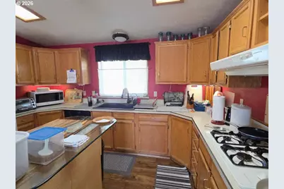 66642 E Bay Rd #60, North Bend, OR 97459 - Photo 16