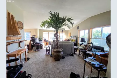 66642 E Bay Rd #60, North Bend, OR 97459 - Photo 6