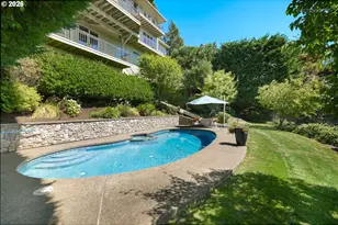 18500 Ray Ridge Dr, Lake Oswego, OR 97034 - Photo 42