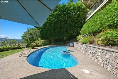 18500 Ray Ridge Dr, Lake Oswego, OR 97034 - Photo 40