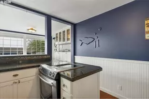 25 NE Clarke St, Depoe Bay, OR 97341 - Photo 14