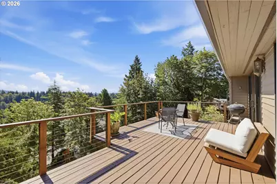 7024 SW Canyon Dr, Portland, OR 97225 - Photo 2