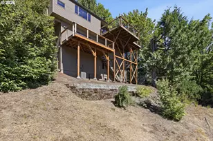 7024 SW Canyon Dr, Portland, OR 97225 - Photo 46