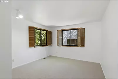 7024 SW Canyon Dr, Portland, OR 97225 - Photo 30