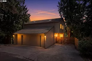 7024 SW Canyon Dr, Portland, OR 97225 - Photo 4