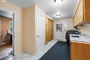 113 Walnut Dr, Rogue River, OR 97537 - Photo 14