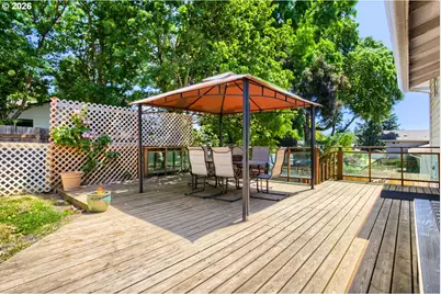 10715 NW 23rd Ave, Vancouver, WA 98685 - Photo 26