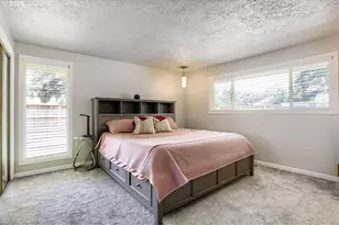 10715 NW 23rd Ave, Vancouver, WA 98685 - Photo 16