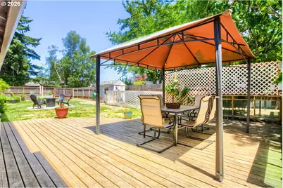 10715 NW 23rd Ave, Vancouver, WA 98685 - Photo 26