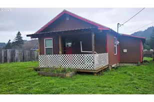 930 C Ave, Powers, OR 97466 - Photo 1