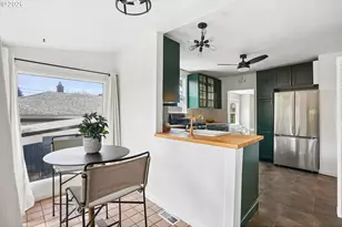 3914 SE Schiller St, Portland, OR 97202 - Photo 12