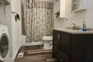 4061 NE Hawthorne Ave, Salem, OR 97301 - Photo 10