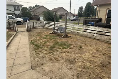 618 S Main St, Pendleton, OR 97801 - Photo 4
