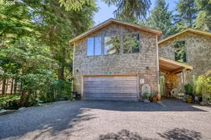1483 SW Tintinnabulary Pl, Depoe Bay, OR 97341 - Photo 1