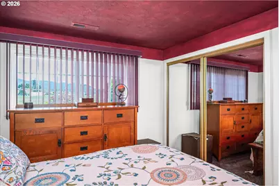 32120 Coburg Bottom Loop Rd, Eugene, OR 97408 - Photo 18