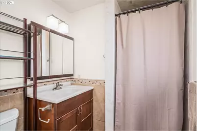 32120 Coburg Bottom Loop Rd, Eugene, OR 97408 - Photo 18