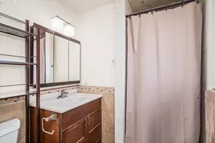32120 Coburg Bottom Loop Rd, Eugene, OR 97408 - Photo 18