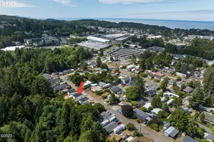 646 SE Reef Ave, Lincoln City, OR 97367 - Photo 22