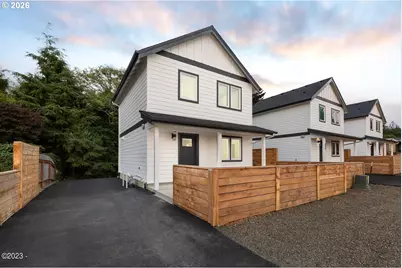 646 SE Reef Ave, Lincoln City, OR 97367 - Photo 2