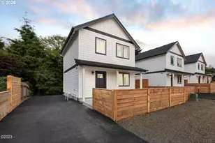 646 SE Reef Ave, Lincoln City, OR 97367 - Photo 2