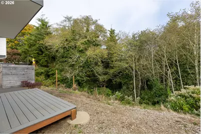 646 SE Reef Ave, Lincoln City, OR 97367 - Photo 24