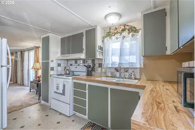 4915 Swegle Rd #52, Salem, OR 97301 - Photo 10