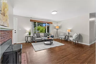 13015 NE Weidler St, Portland, OR 97230 - Photo 8