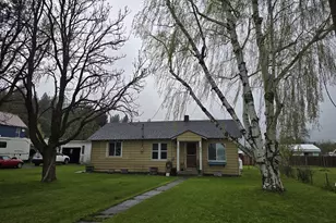 206 S Spruce St, Wallowa, OR 97885 - Photo 8