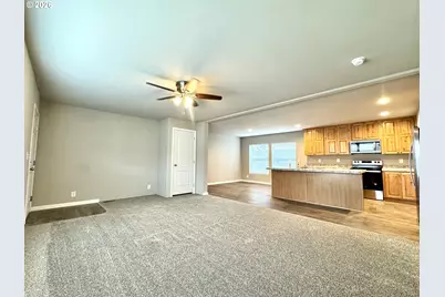 1640 14th St, Baker City, OR 97814 - Photo 2