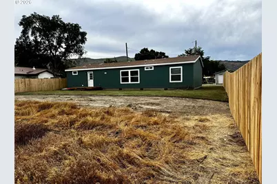1640 14th St, Baker City, OR 97814 - Photo 20