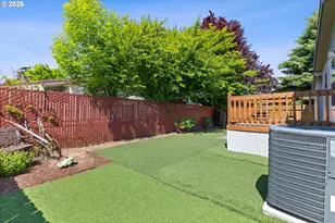1949 SE Palmquist Rd, Gresham, OR 97080 - Photo 26