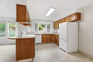 28722 SW Wildhaven Ln, Hillsboro, OR 97123 - Photo 16
