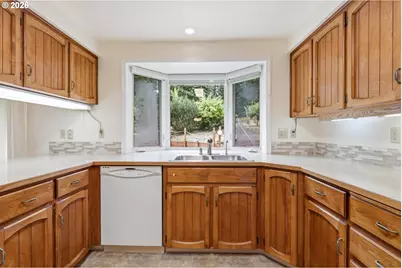28722 SW Wildhaven Ln, Hillsboro, OR 97123 - Photo 14