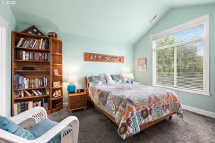 14720 NE Couch St, Portland, OR 97230 - Photo 20