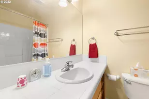 14720 NE Couch St, Portland, OR 97230 - Photo 26
