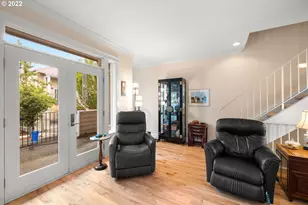 14720 NE Couch St, Portland, OR 97230 - Photo 4