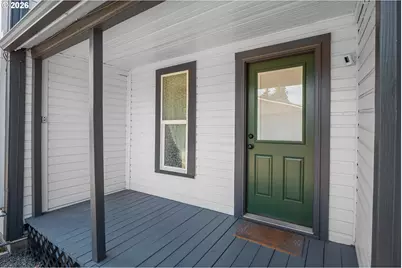 126 E Madison Ave, Cottage Grove, OR 97424 - Photo 28