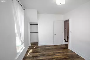 126 E Madison Ave, Cottage Grove, OR 97424 - Photo 8