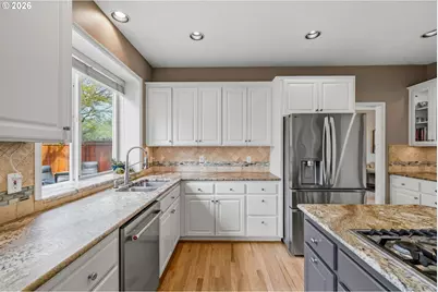 31175 SW Willamette Way, Wilsonville, OR 97070 - Photo 8