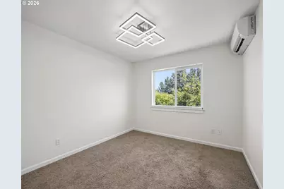 228 SE Condor Dr, Gresham, OR 97080 - Photo 28
