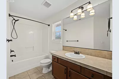 228 SE Condor Dr, Gresham, OR 97080 - Photo 30