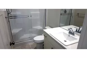 6231 SE 21st St, Gresham, OR 97080 - Photo 18