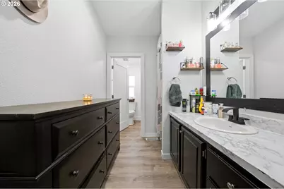 1739 NE 2nd Pl, Hermiston, OR 97838 - Photo 20