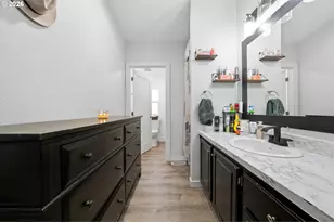 1739 NE 2nd Pl, Hermiston, OR 97838 - Photo 20