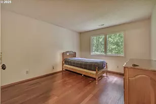 5830 NW Cornell Rd, Portland, OR 97210 - Photo 20