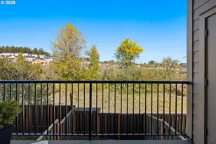 12524 SW 171st Terrace, Beaverton, OR 97007 - Photo 10