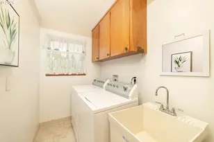 4080 NW 190th Ave, Portland, OR 97229 - Photo 32