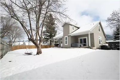 606 2nd St, Cove, OR 97824 - Photo 24